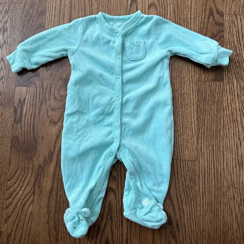Carter’s terry cloth animal pajama bundle, size 3 months (set of 3 + hat)